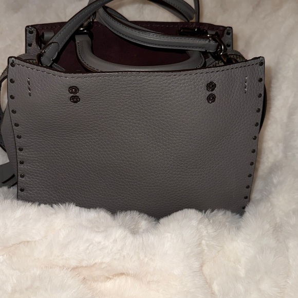 EXCELLENT CONDITION COACH ROGUE 25 with RIVETS - Picture 3 of 7